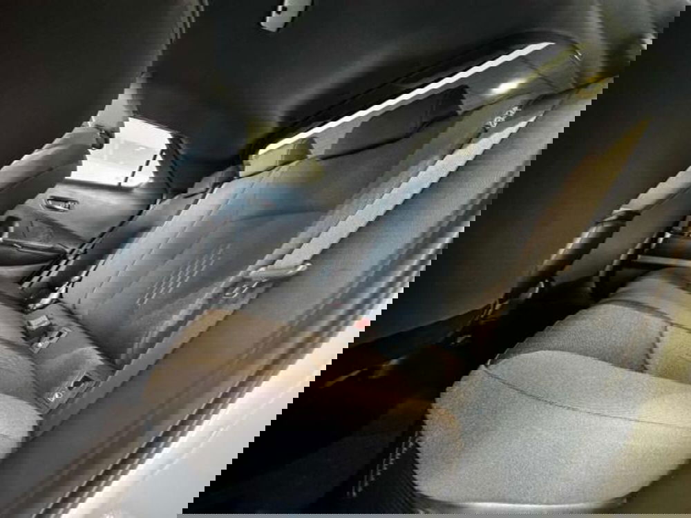 Toyota Toyota C-HR usata a Sassari (11)