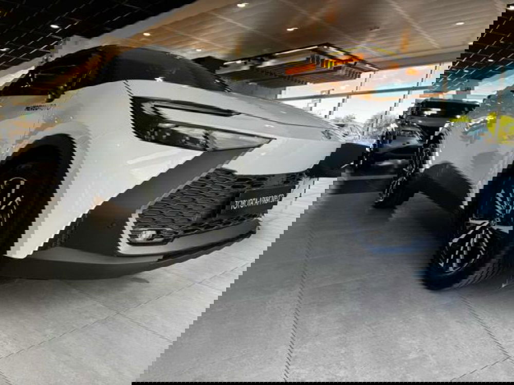 Toyota Toyota C-HR usata a Sassari (3)