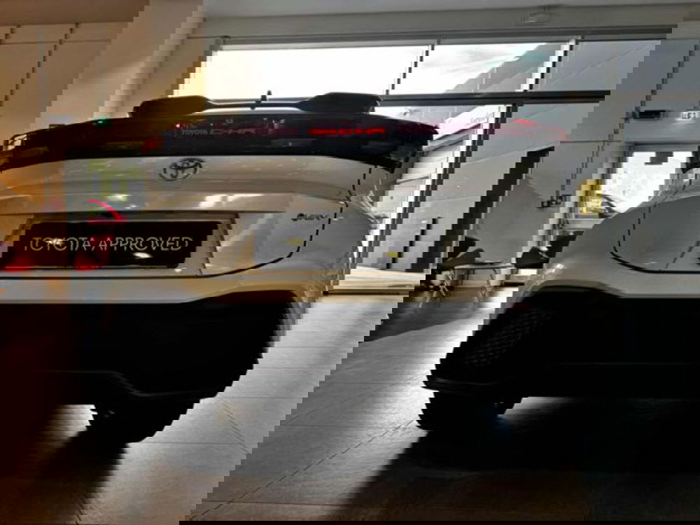 Toyota Toyota C-HR usata a Sassari (6)