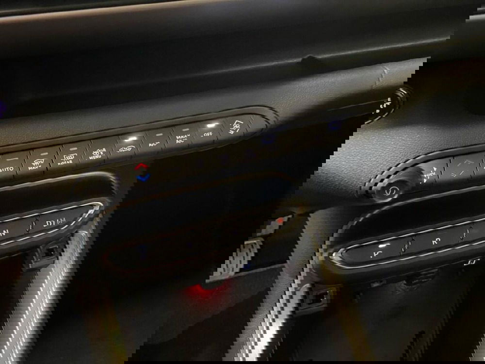 Jeep Avenger nuova a Torino (11)