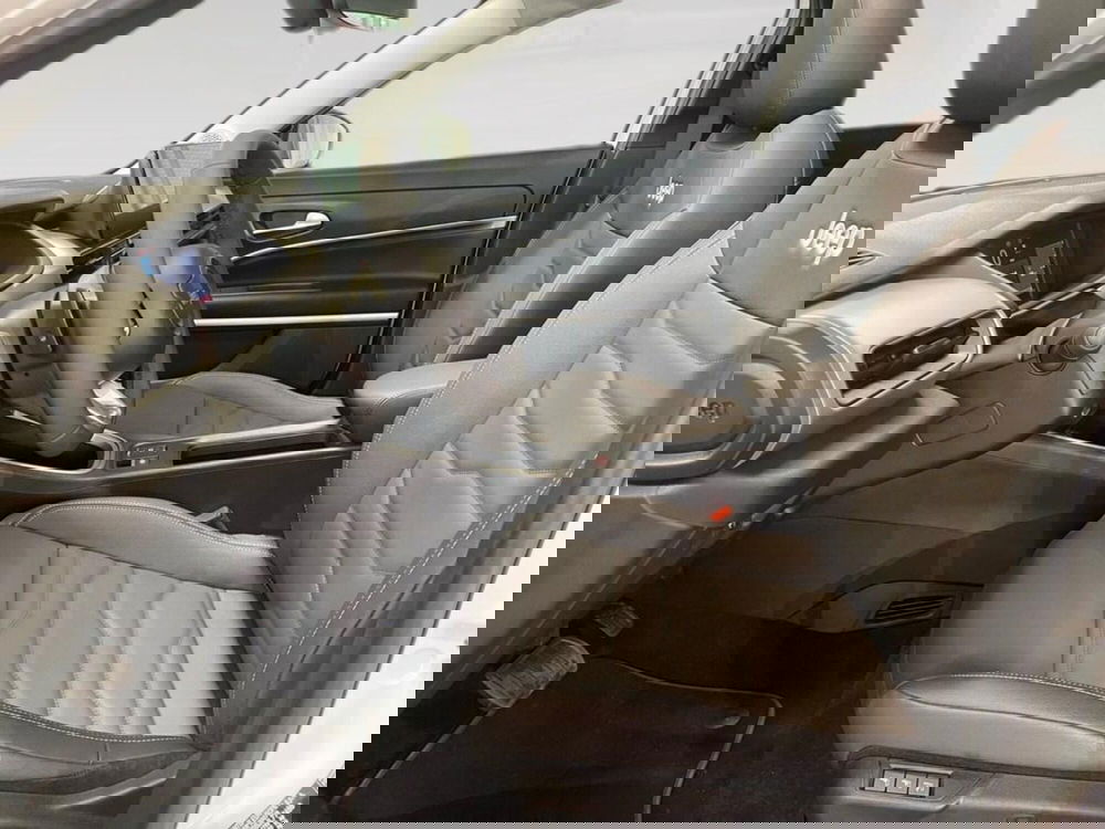 Jeep Avenger nuova a Torino (7)