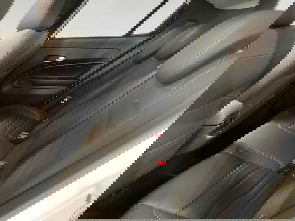 Jeep Avenger nuova a Torino (8)