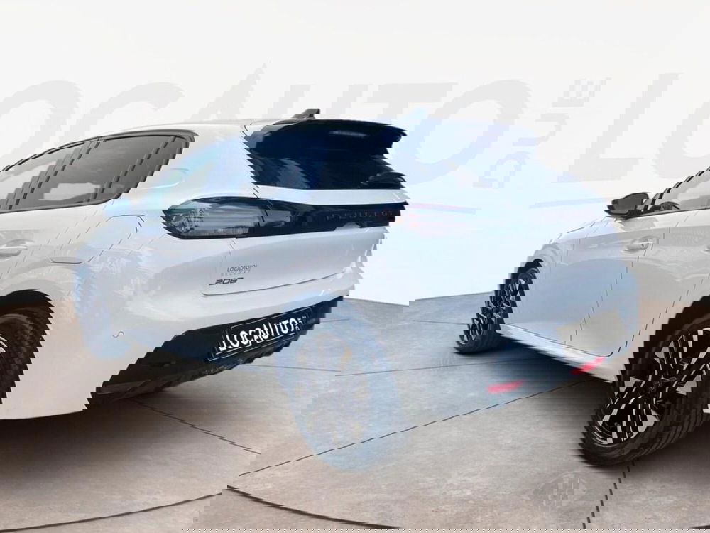 Peugeot 208 nuova a Torino (5)