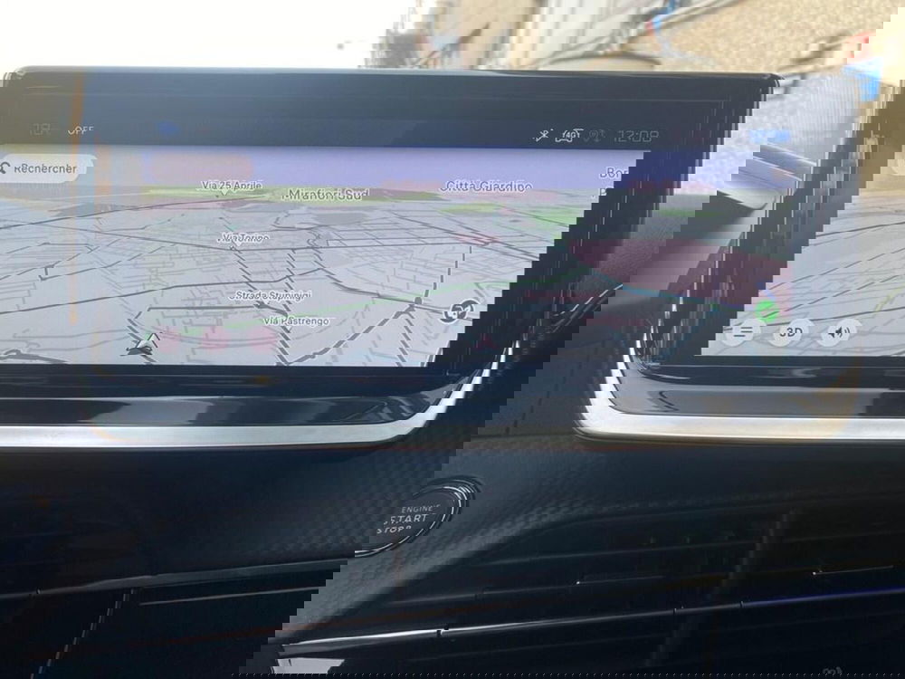 Peugeot 208 nuova a Torino (10)