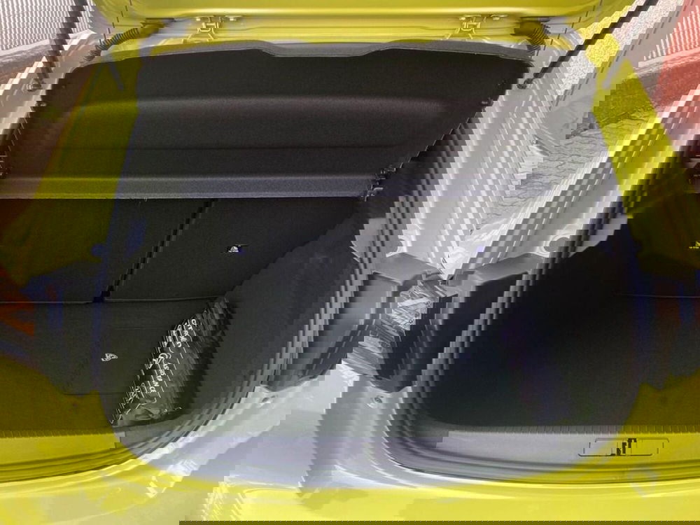 Peugeot 208 nuova a Torino (9)