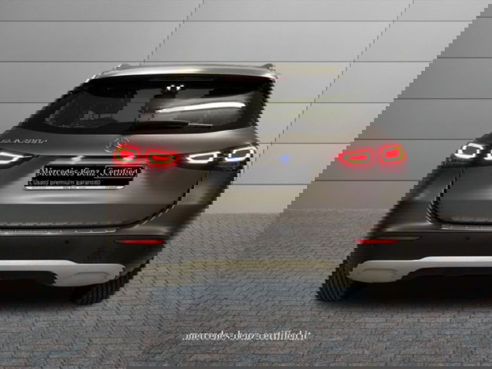 Mercedes-Benz GLA SUV usata a Avellino (4)
