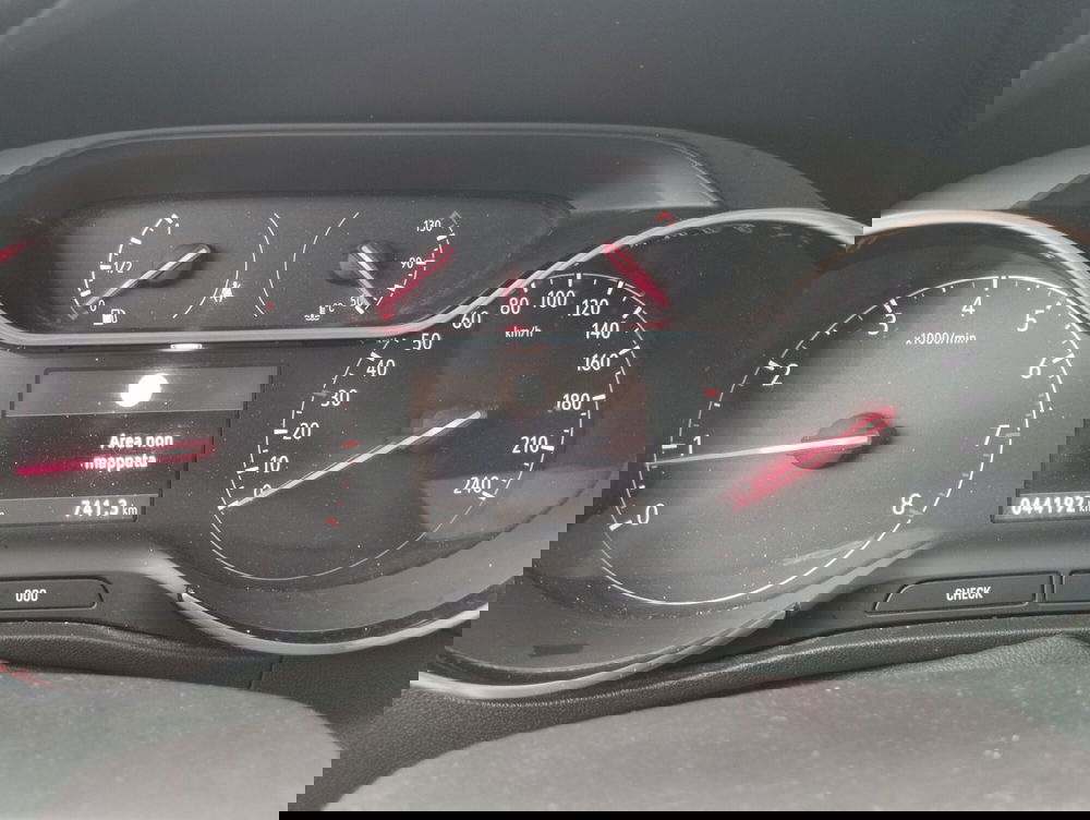 Opel Crossland X usata a Palermo (5)