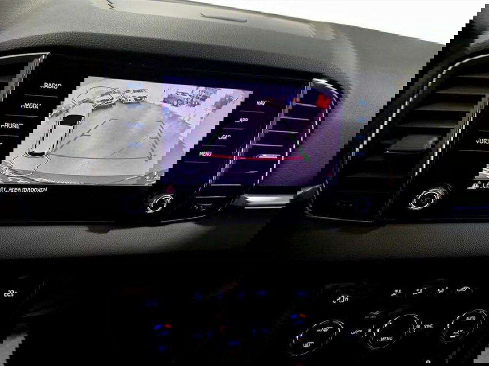 Skoda Karoq usata a Padova (15)