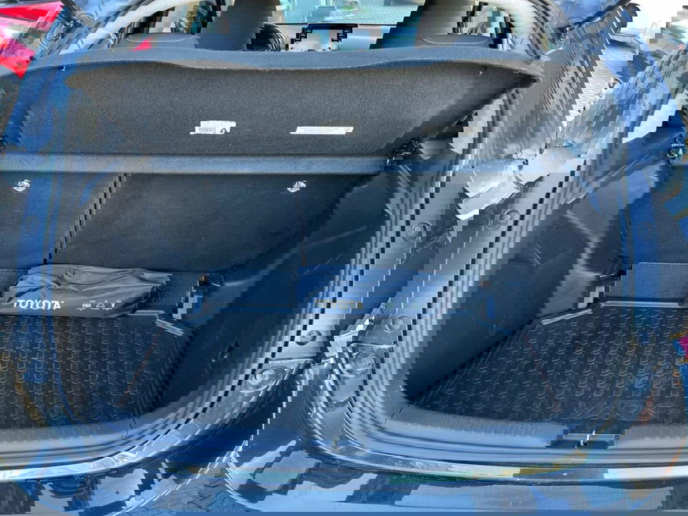 Toyota Yaris usata a Sondrio (13)