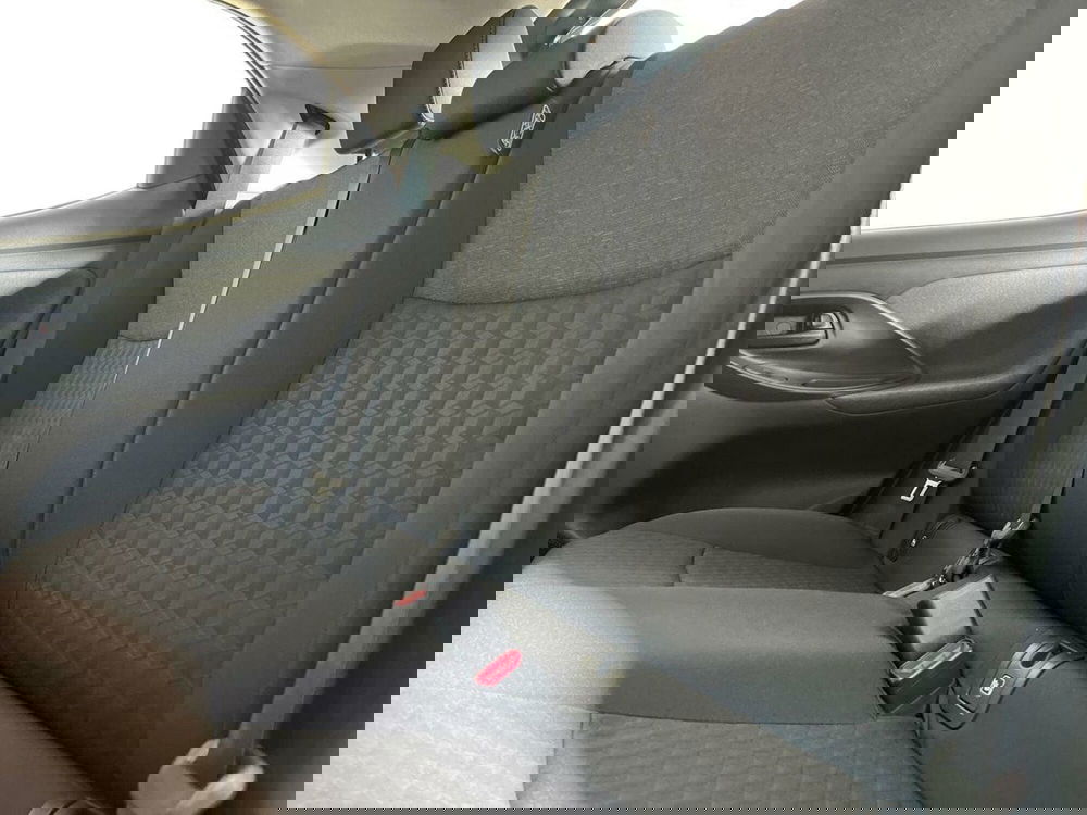 Toyota Yaris usata a Sondrio (12)