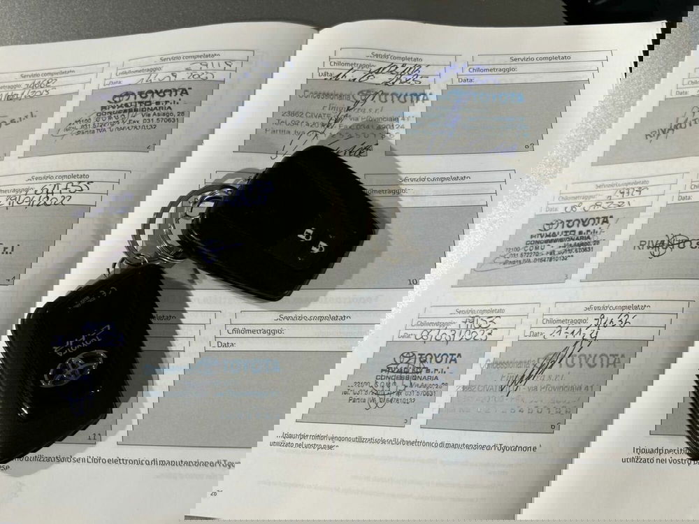 Toyota Toyota C-HR usata a Lecco (16)