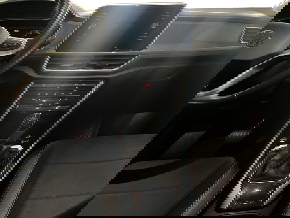 Volkswagen T-Roc usata a Modena (11)