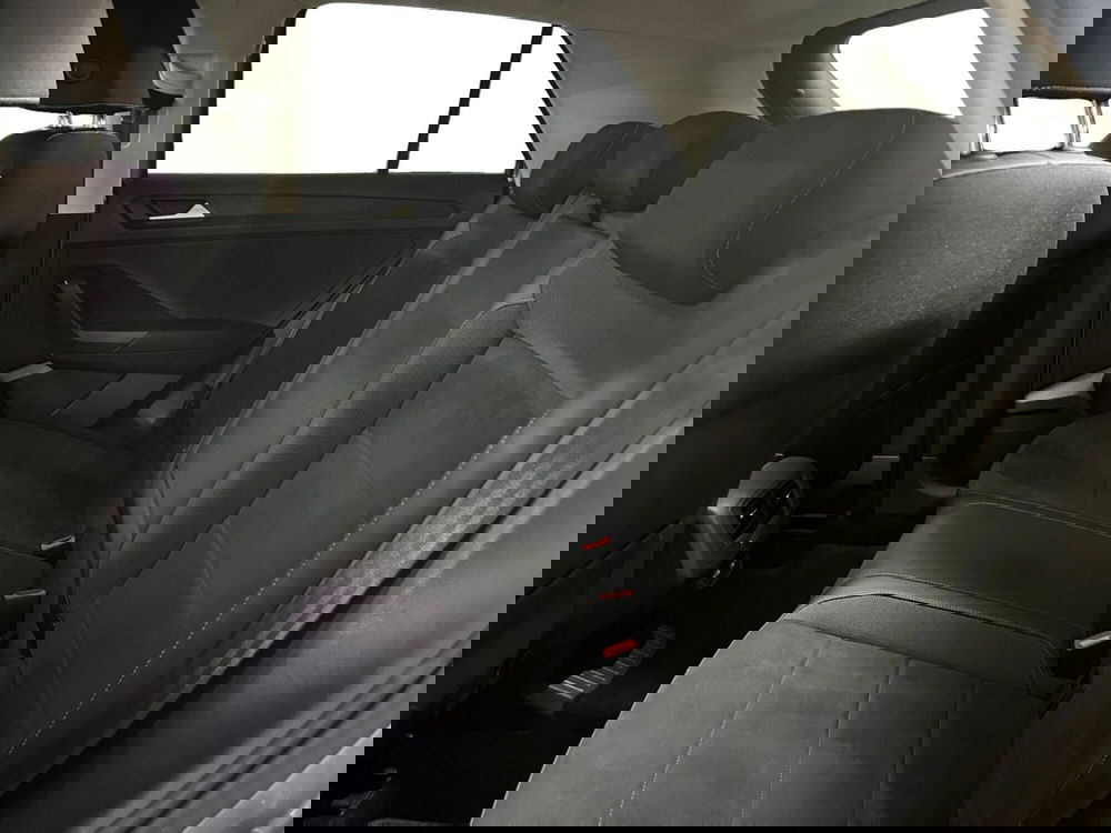 Volkswagen T-Roc usata a Modena (13)