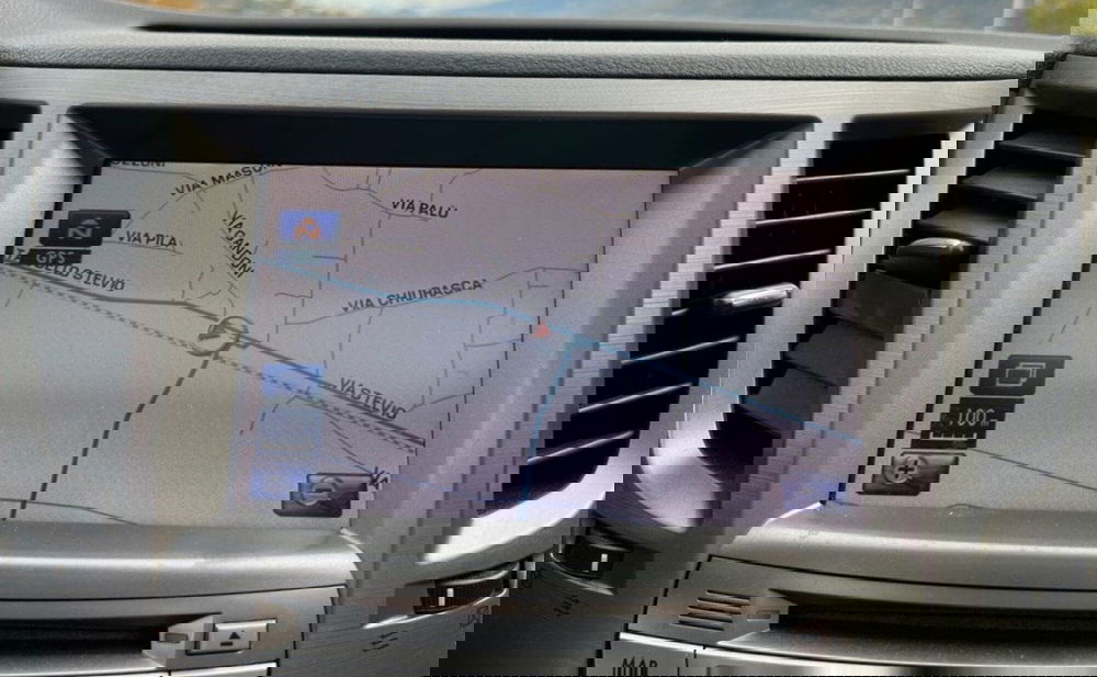 Subaru Outback usata a Sondrio (13)