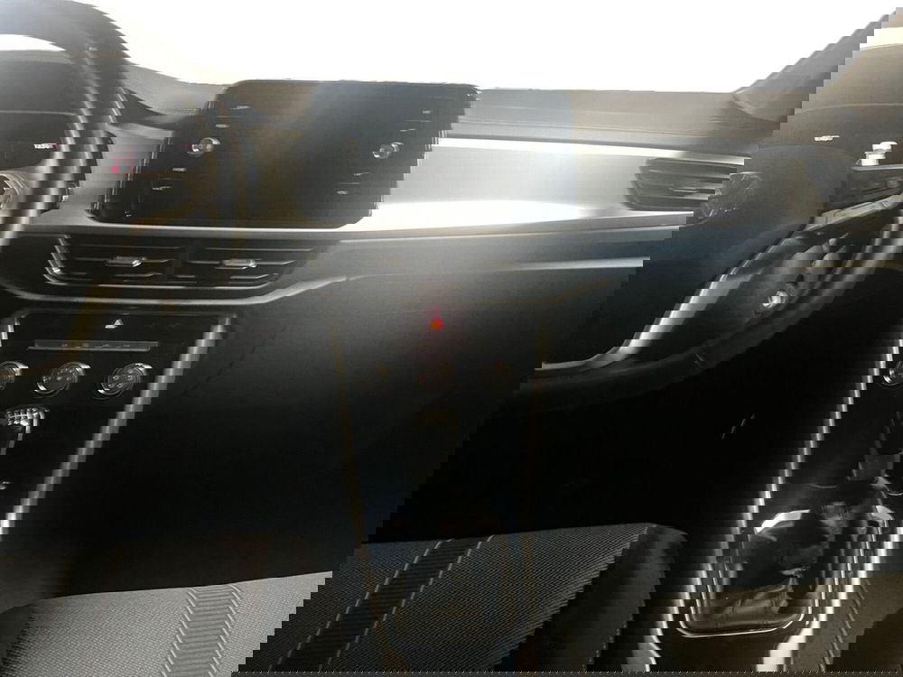 Volkswagen T-Roc usata a Modena (11)