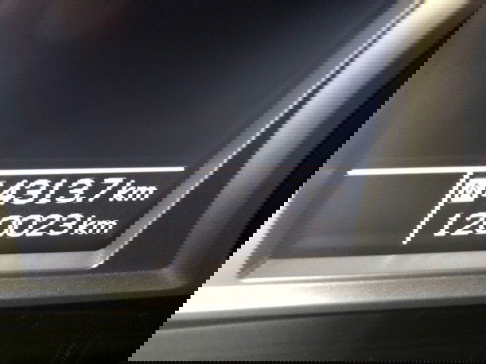 Suzuki Vitara usata a Milano (16)