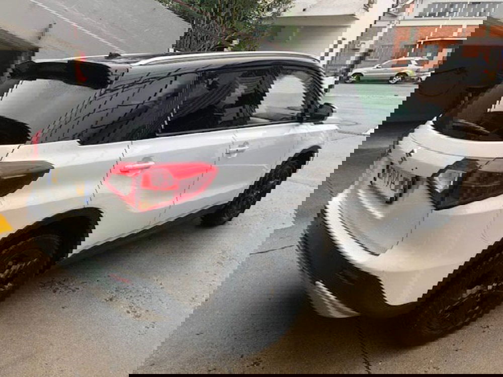 Suzuki Vitara usata a Milano (5)