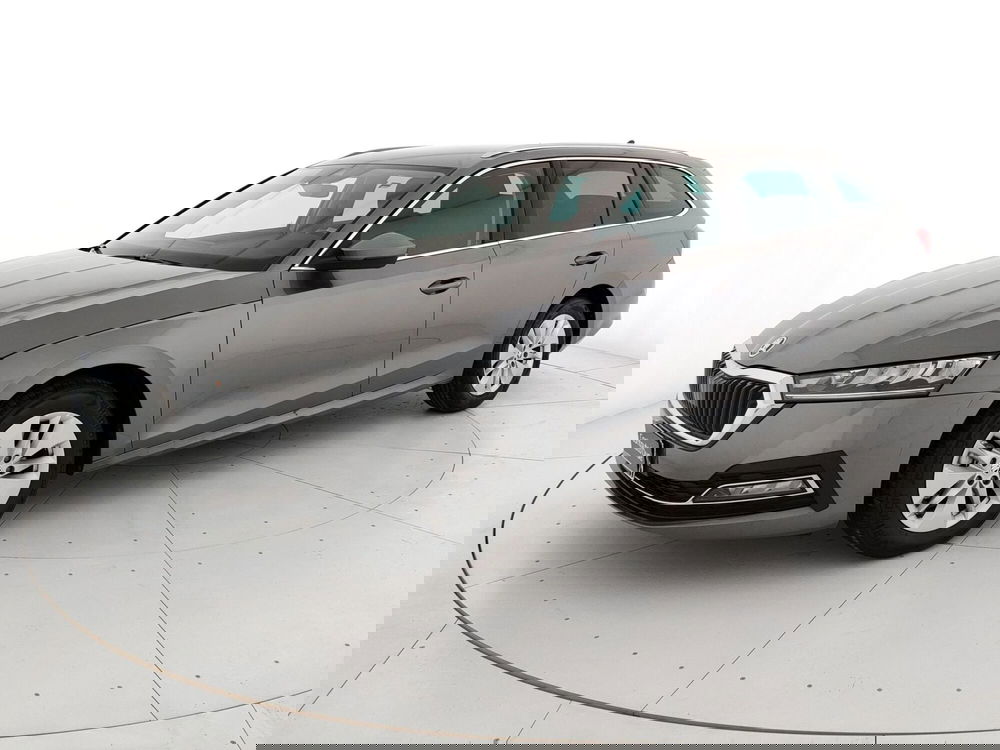 Skoda Octavia Station Wagon usata a Caserta