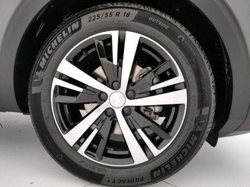 Peugeot 3008 usata a Caserta (10)