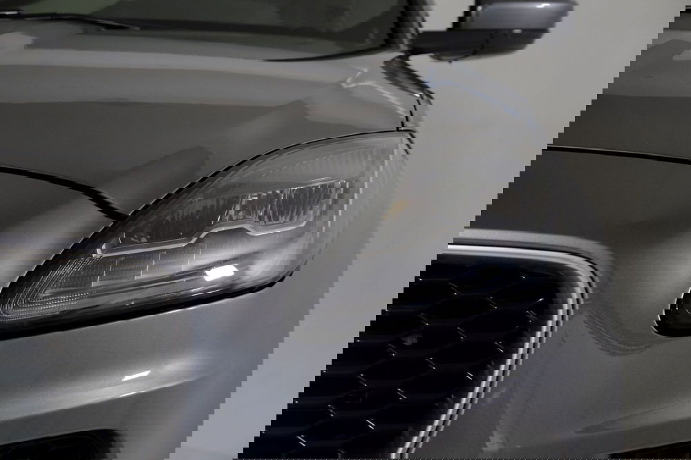 Jaguar E-Pace usata a Torino (17)