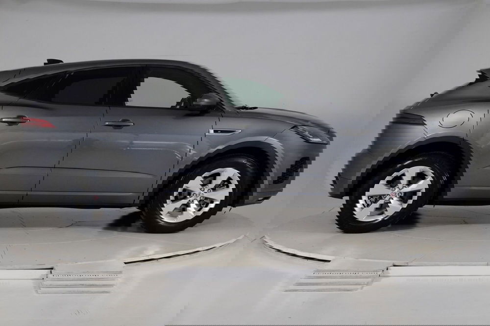 Jaguar E-Pace usata a Torino (6)