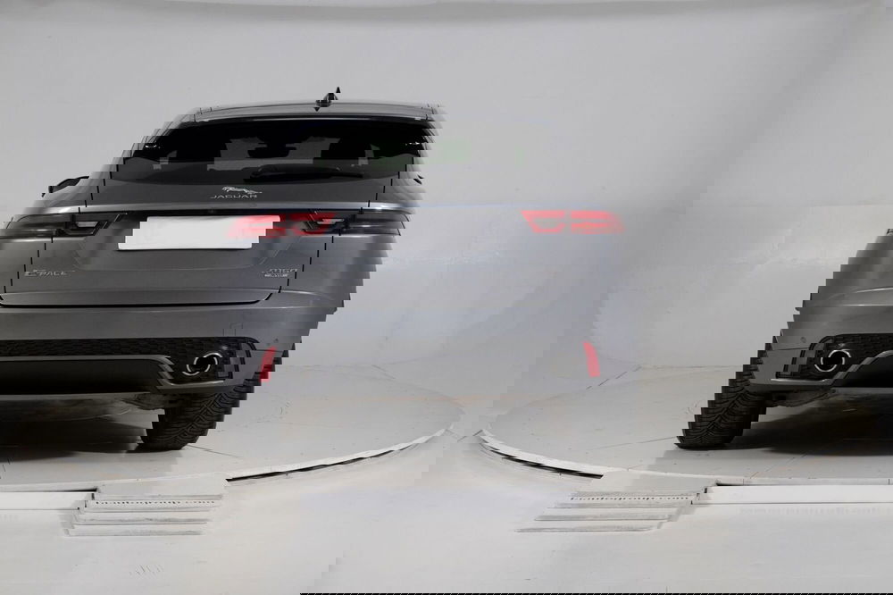 Jaguar E-Pace usata a Torino (7)