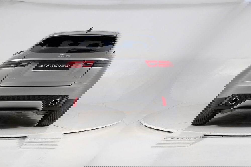 Jaguar E-Pace usata a Torino (7)
