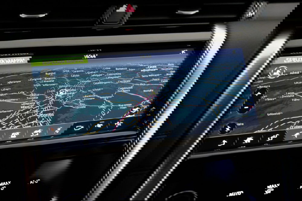 Land Rover Discovery Sport usata a Torino (12)