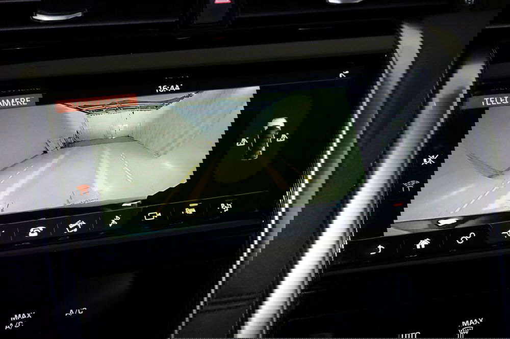 Land Rover Discovery Sport usata a Torino (13)