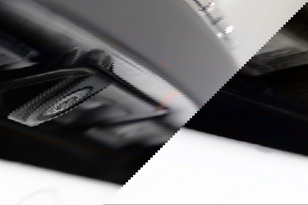 Jaguar E-Pace usata a Torino (18)