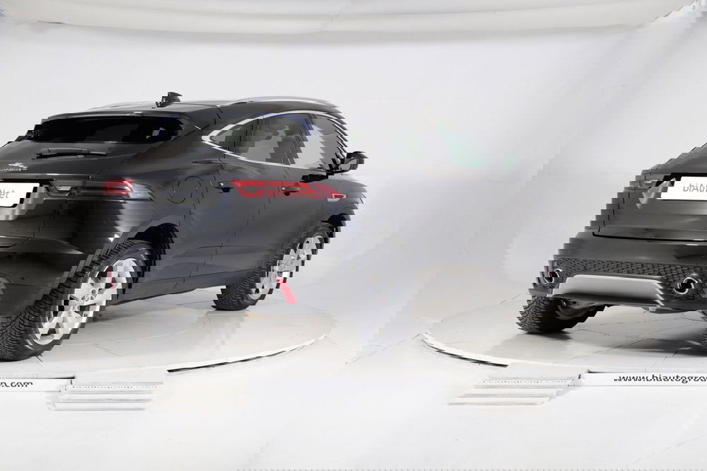 Jaguar E-Pace usata a Torino (4)