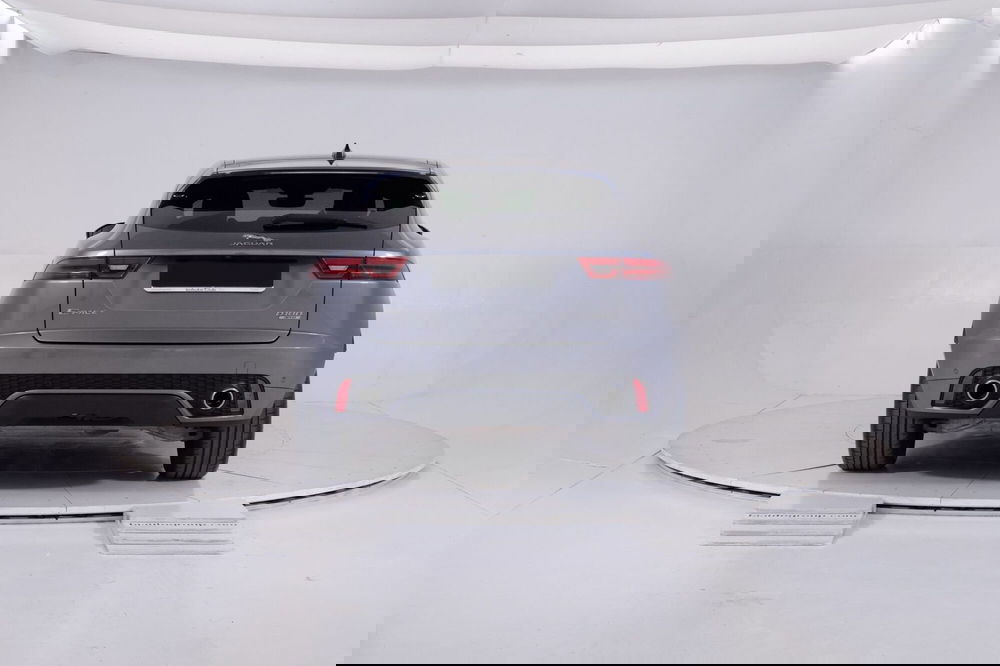 Jaguar E-Pace usata a Torino (3)
