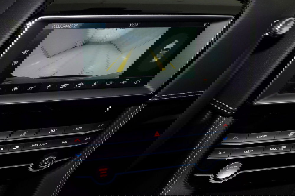 Jaguar F-Pace usata a Torino (16)