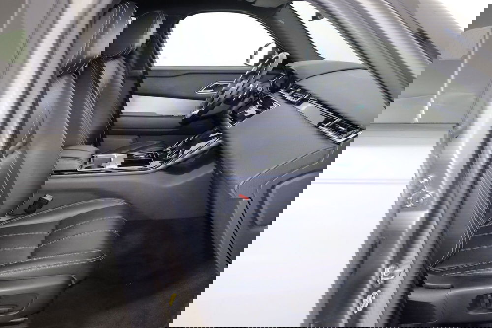 Land Rover Range Rover Velar usata a Torino (9)