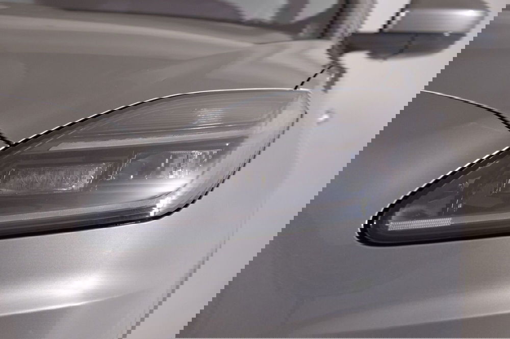 Jaguar E-Pace usata a Torino (20)