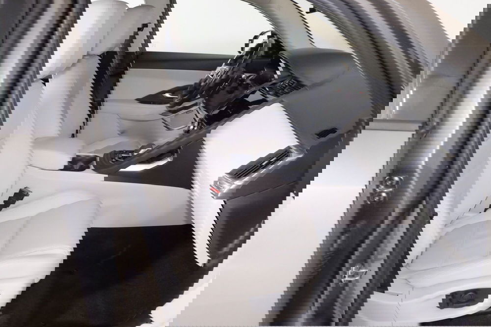 Jaguar E-Pace usata a Torino (3)