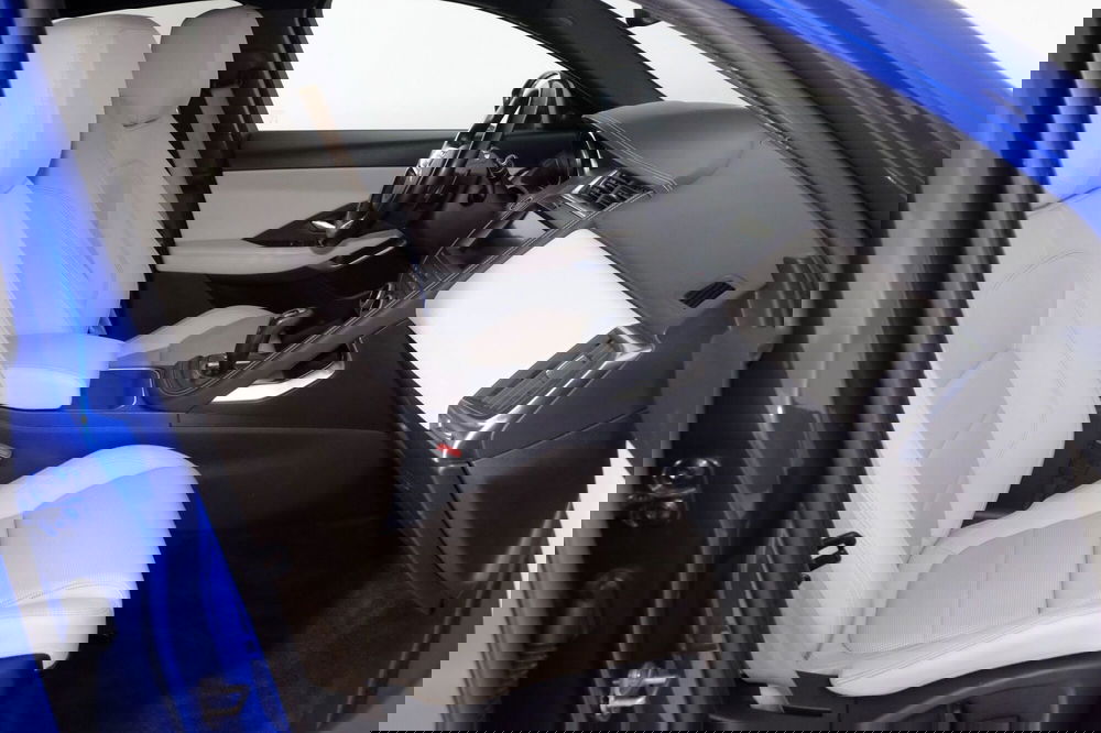 Jaguar E-Pace usata a Torino (9)