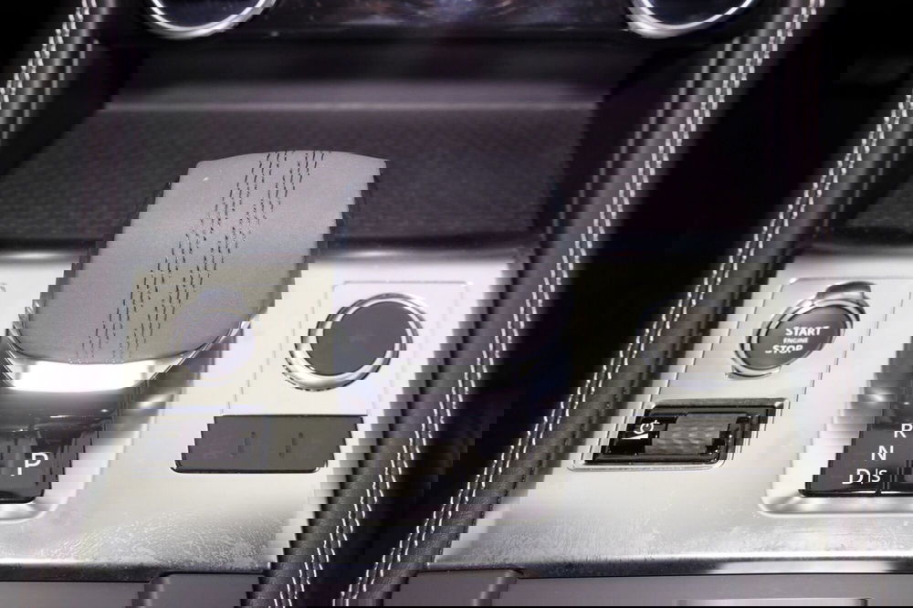 Jaguar F-Pace usata a Torino (11)