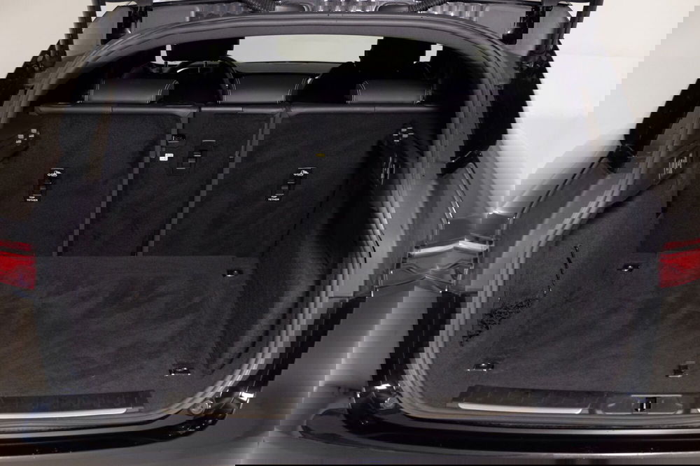 Jaguar F-Pace usata a Torino (13)