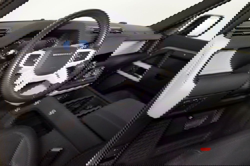 Land Rover Defender usata a Torino (17)