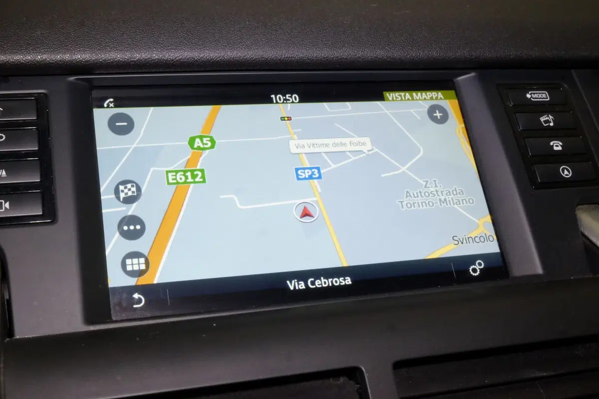 Land Rover Discovery Sport usata a Torino (12)