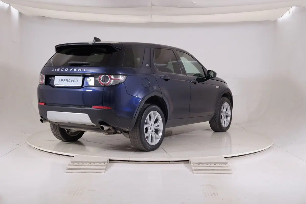 Land Rover Discovery Sport usata a Torino (2)