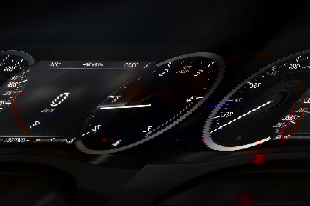 Jaguar XE usata a Torino (14)