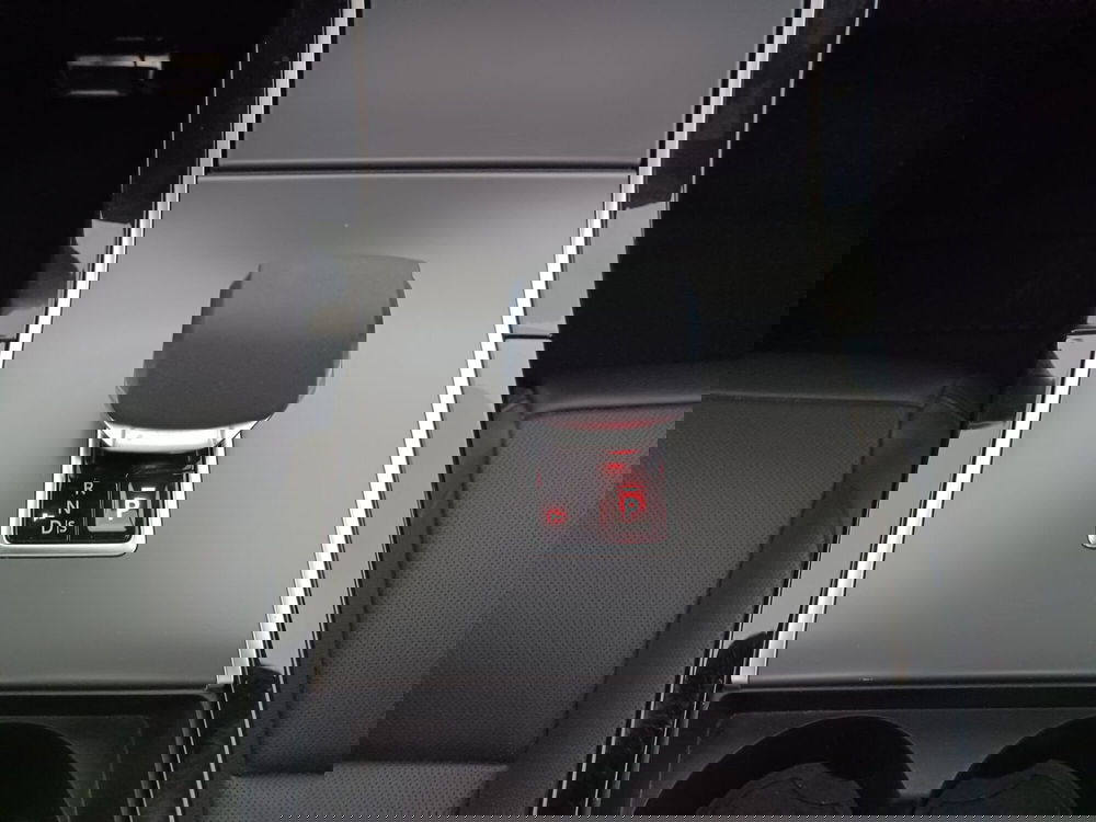 Land Rover Range Rover Velar usata a Torino (11)