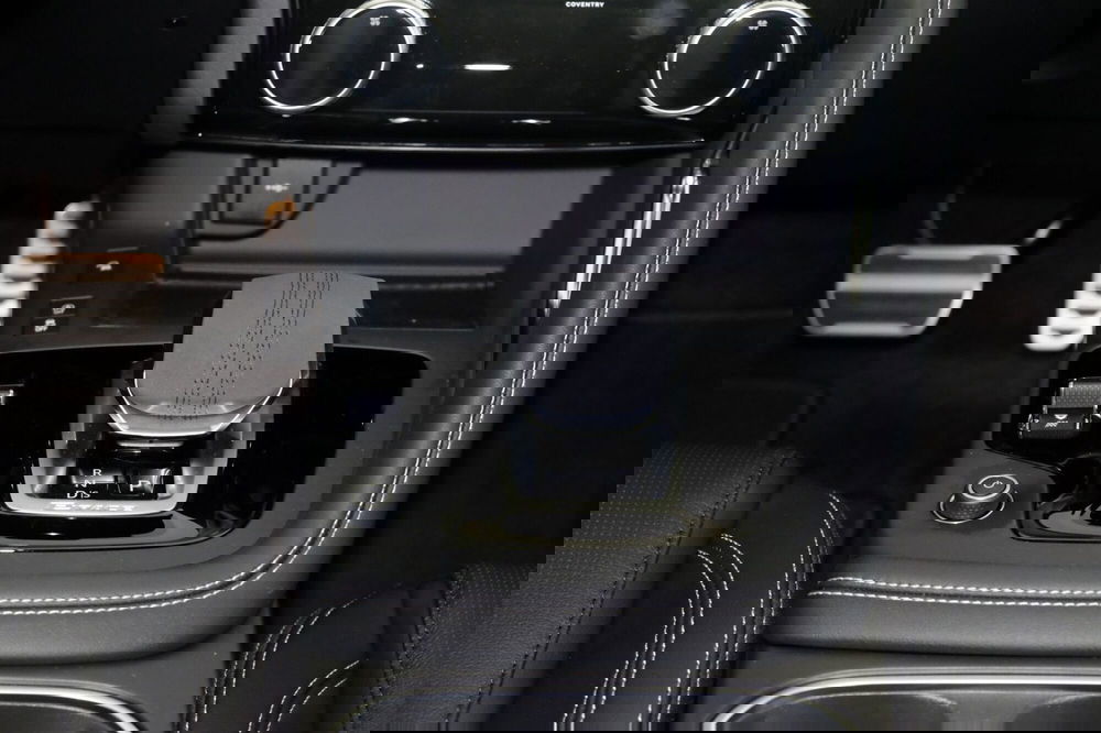 Jaguar E-Pace usata a Torino (10)