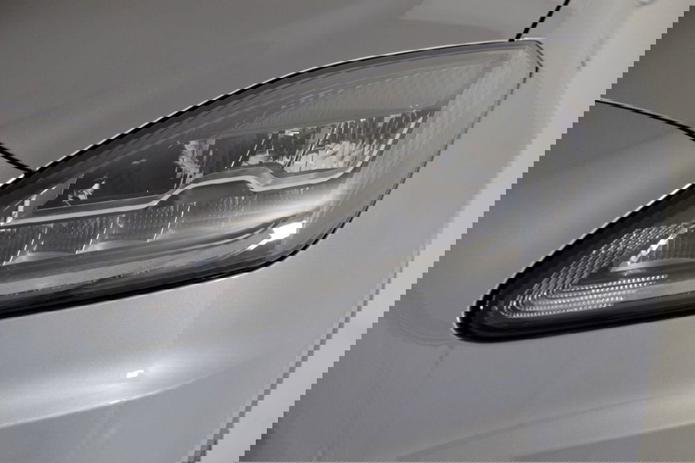 Jaguar E-Pace usata a Torino (19)