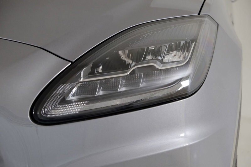 Jaguar E-Pace usata a Torino (19)