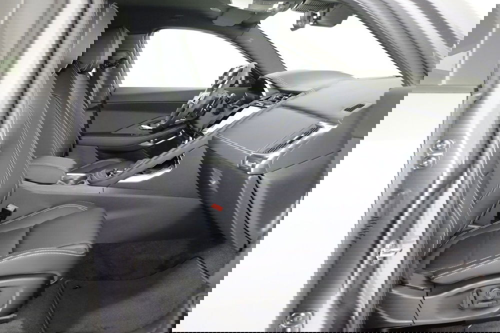 Jaguar E-Pace usata a Torino (3)