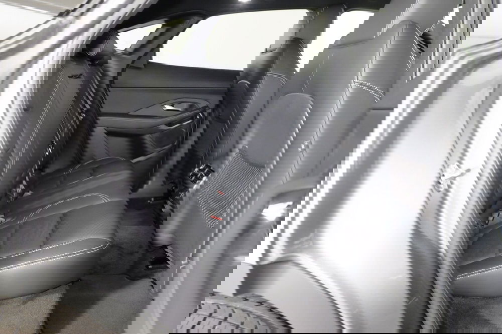 Jaguar E-Pace usata a Torino (5)