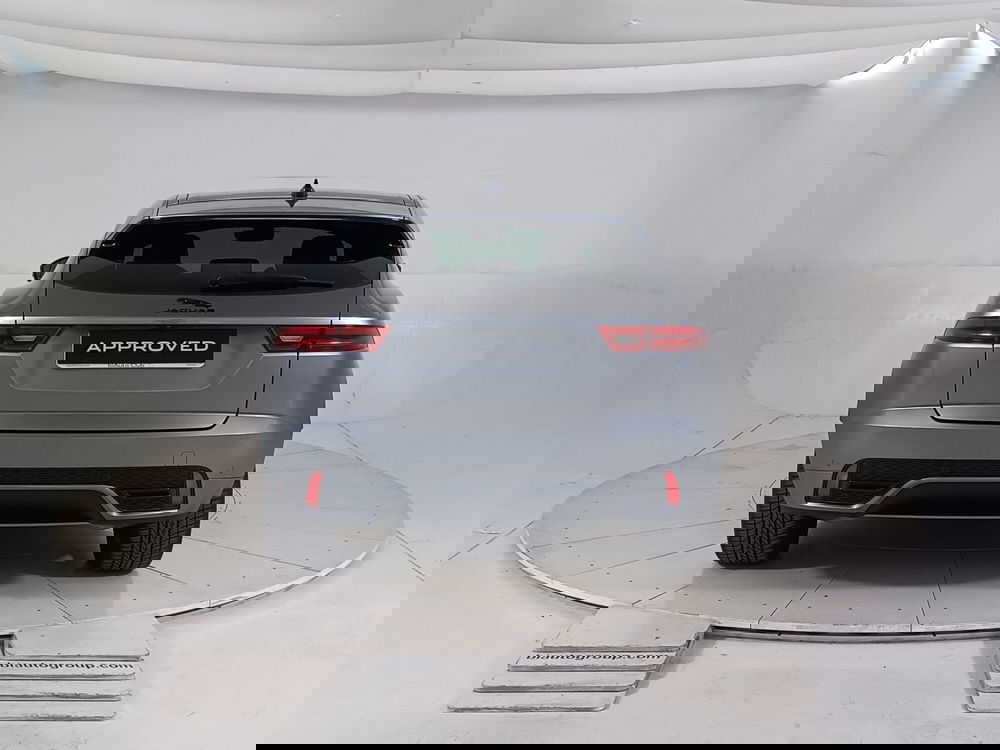 Jaguar E-Pace usata a Torino (7)